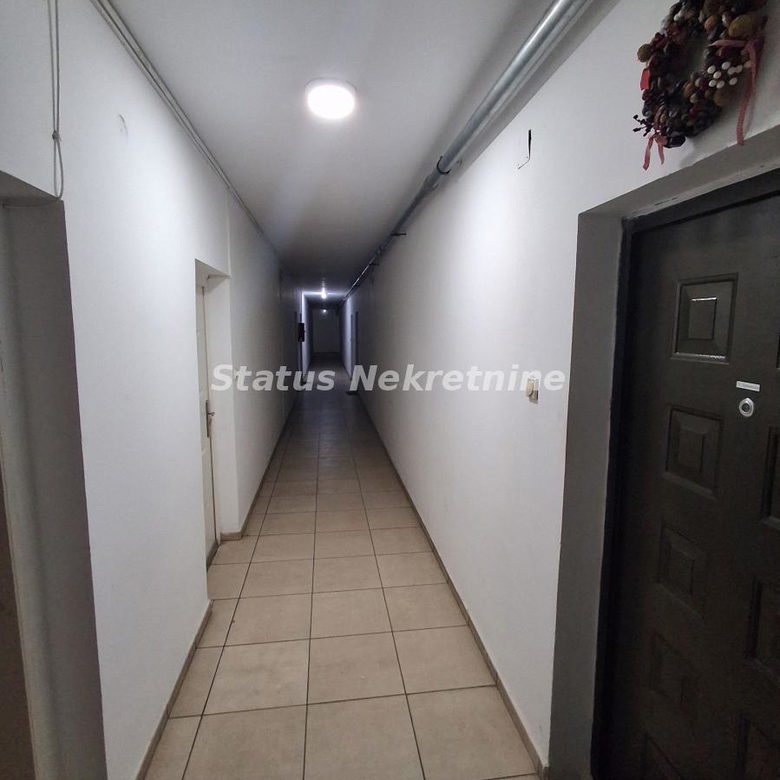Garsonjera na prodaju, Železnička Stanica, Novi Sad, 25m², 72.100 €