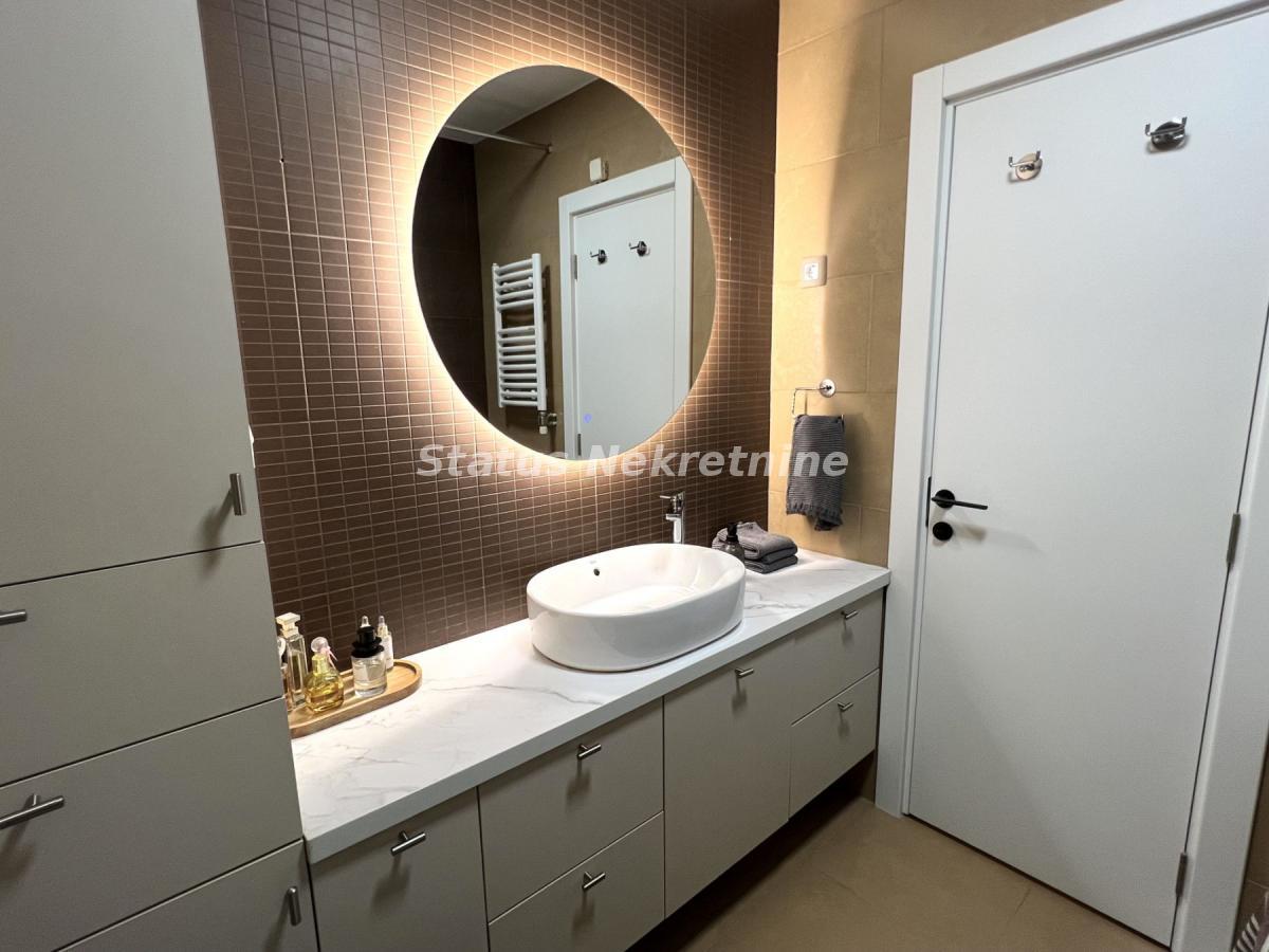 actionimagesite31agencystatusimgpyit8uw4cw-viber-slika-2026-08-03-12-45-14-898 Četvorosoban stan na prodaju, Cara Dušana, Novi Sad, 102m², 318.270 €