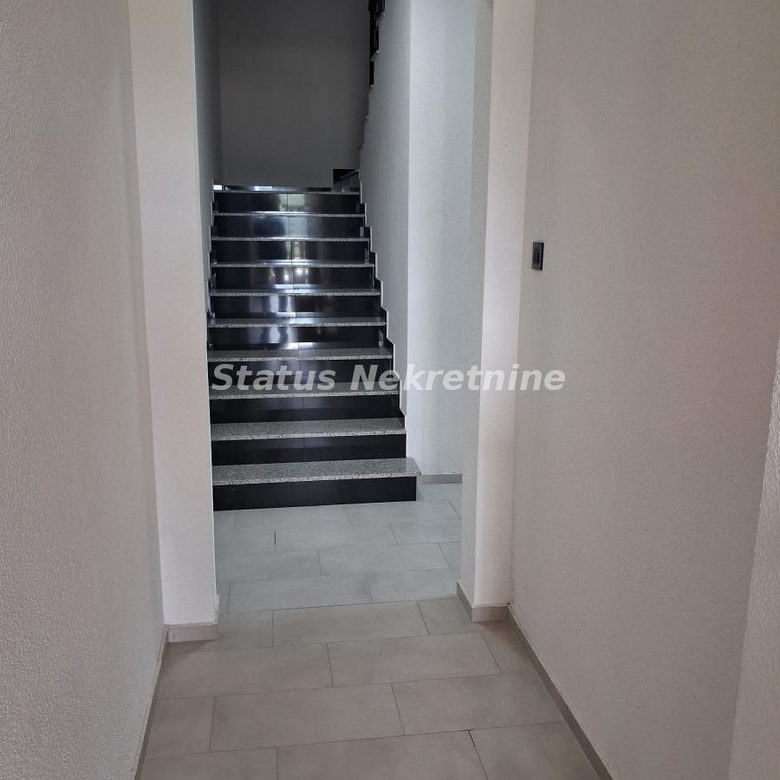Garsonjera na prodaju, Sremska Kamenica, Novi Sad, 25m², 77.250 €
