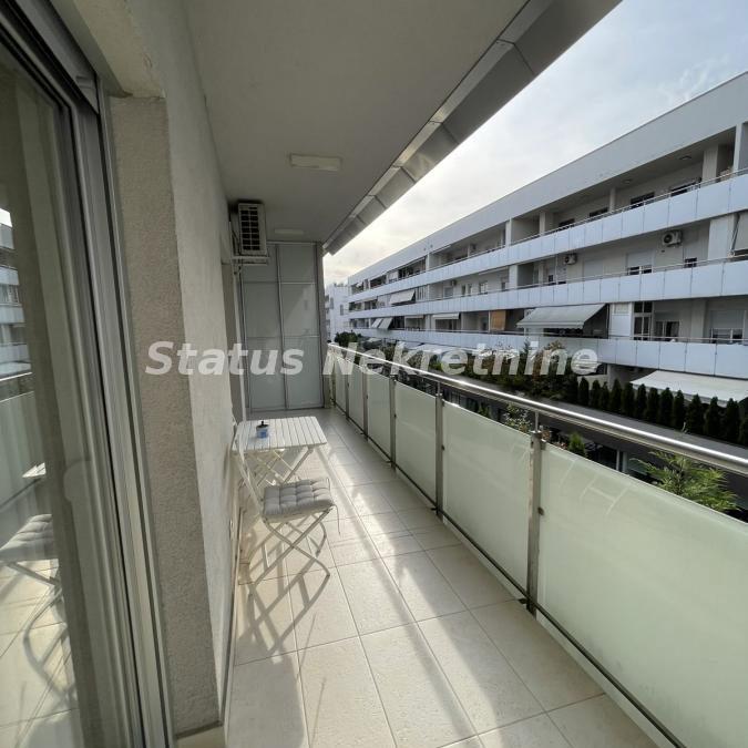 Trosoban stan za izdavanje, Liman 3, Novi Sad, 105m², 1.750 €/mes