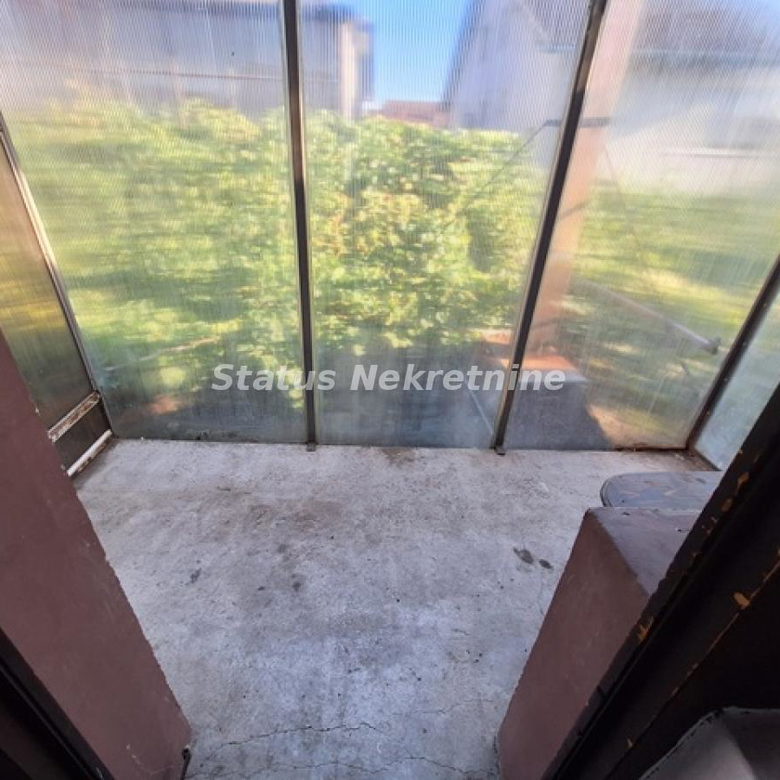 Jednoiposoban stan za izdavanje, Klisa, Novi Sad, 33m², 180 €/mes