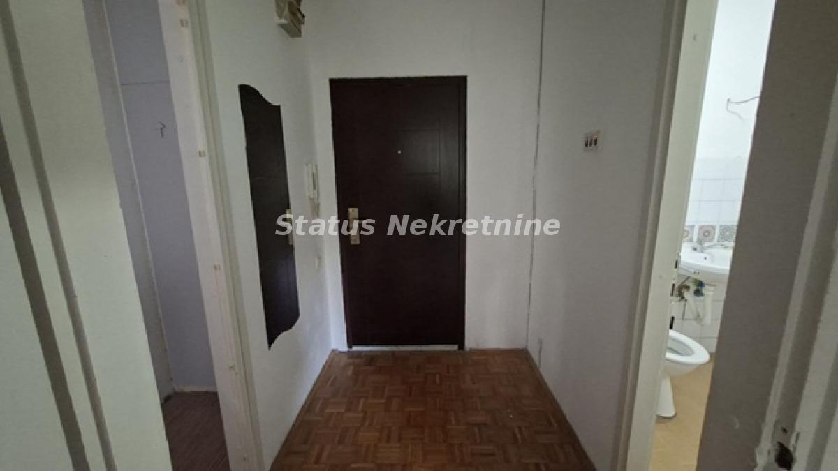 Jednoiposoban stan na prodaju, Novo Naselje, Novi Sad, 37m², 113.300 €