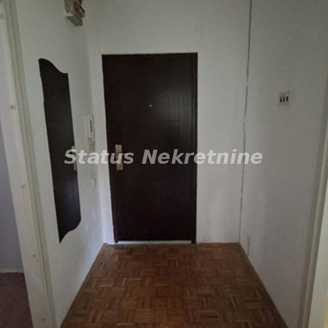 Jednoiposoban stan na prodaju, Novo Naselje, Novi Sad, 37m², 113.300 €
