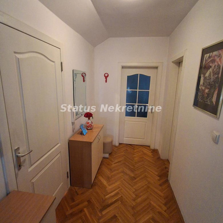 Troiposoban stan na prodaju, Nova Detelinara, Novi Sad, 87m², 166.860 €