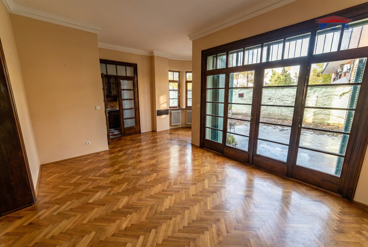 actionimagesite40agencyanekretnineimg47f78n4ntx-borevina-foto-ku-a-nikole-tesle-30-unutra-6- Kuća na prodaju, Jodna Banja, Novi Sad, 298m², 1.377.000 €