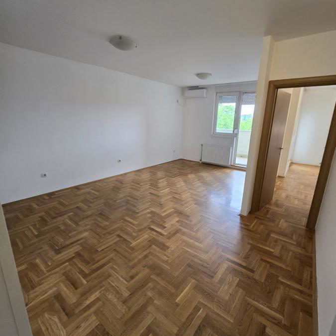 Dvosoban stan na prodaju, Bulevar Patrijarha Pavla, Novi Sad, 53m², 162.500 €