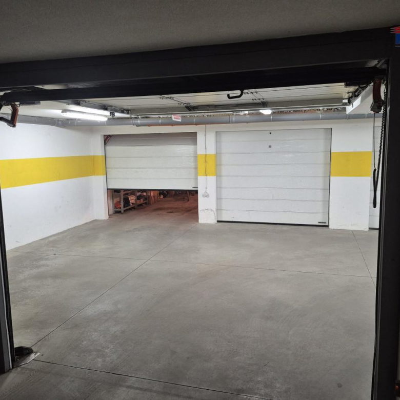 Garaža za izdavanje, Socijalno, Novi Sad, 16m², 150 €/mes