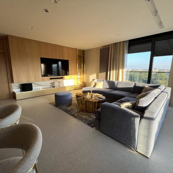 Trosoban stan na prodaju, Nova Detelinara, Novi Sad, 141m², 1.030.000 €