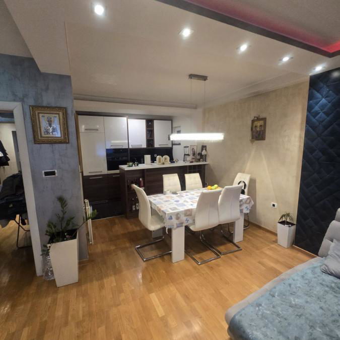 Dvosoban stan na prodaju, Nova Detelinara, Novi Sad, 57m², 163.700 €