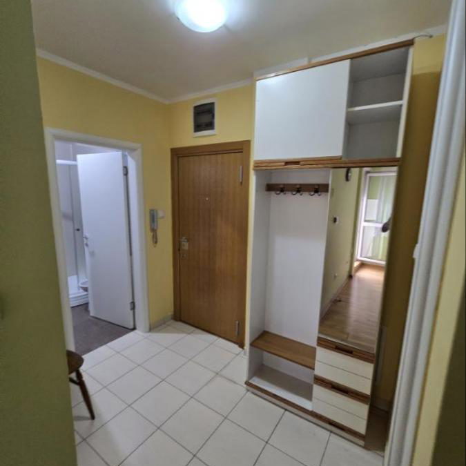 Jednoiposoban stan za izdavanje, Grbavica, Novi Sad, 42m², 400 €/mes