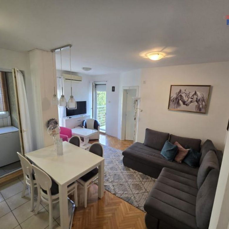 Jednoiposoban stan na prodaju, Novo Naselje, Novi Sad, 36m², 114.900 €