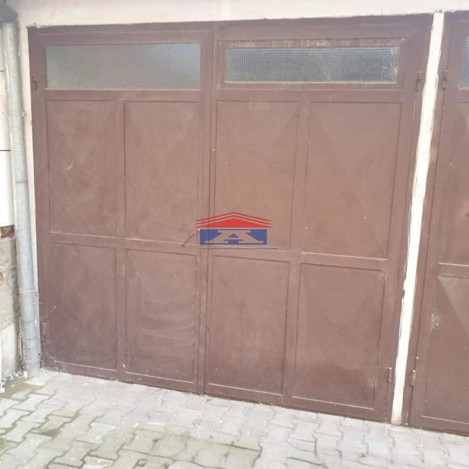 Garaža na prodaju, Socijalno, Novi Sad, 14m², 26.000 €