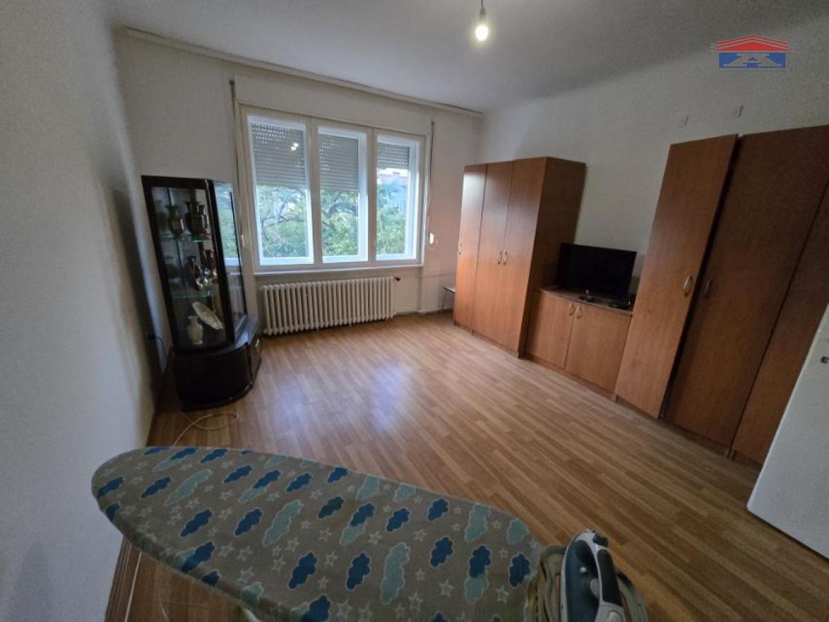 Trosoban stan na prodaju, Centar, Novi Sad, 61m², 188.500 €