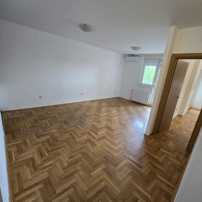 Dvosoban stan na prodaju, Bulevar Patrijarha Pavla, Novi Sad, 53m², 162.500 €