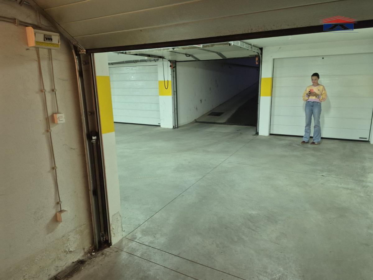Garaža za izdavanje, Socijalno, Novi Sad, 16m², 150 €/mes