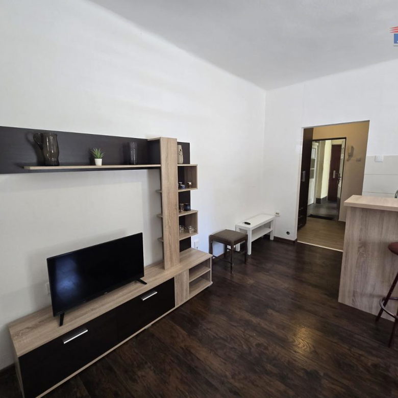 Garsonjera na prodaju, Spens, Novi Sad, 23m², 78.200 €