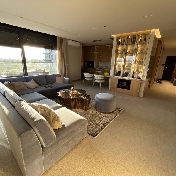 Trosoban stan na prodaju, Nova Detelinara, Novi Sad, 141m², 1.030.000 €