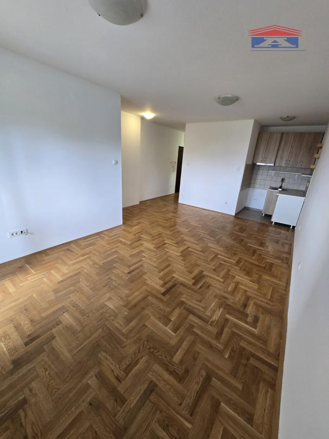 Dvosoban stan na prodaju, Bulevar Patrijarha Pavla, Novi Sad, 53m², 162.500 €
