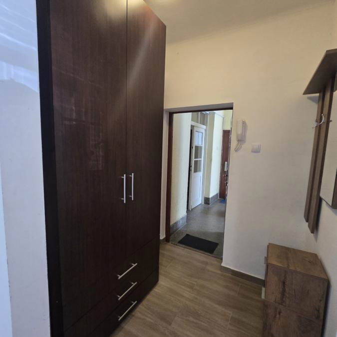 Garsonjera na prodaju, Spens, Novi Sad, 23m², 78.200 €