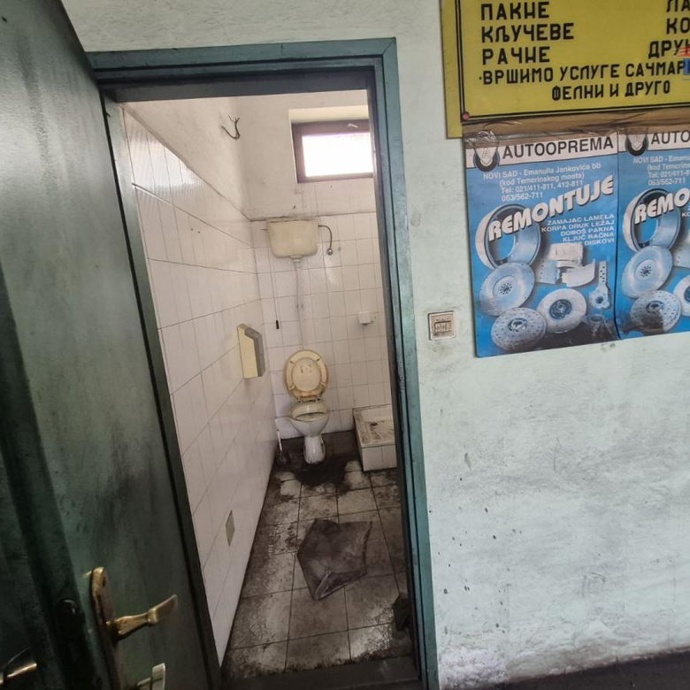 Lokal za izdavanje, Najlon Pijaca, Novi Sad, 129m², 600 €/mes