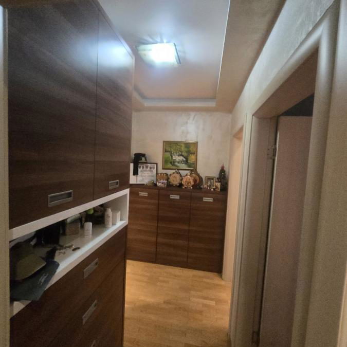 Dvosoban stan na prodaju, Nova Detelinara, Novi Sad, 57m², 163.700 €