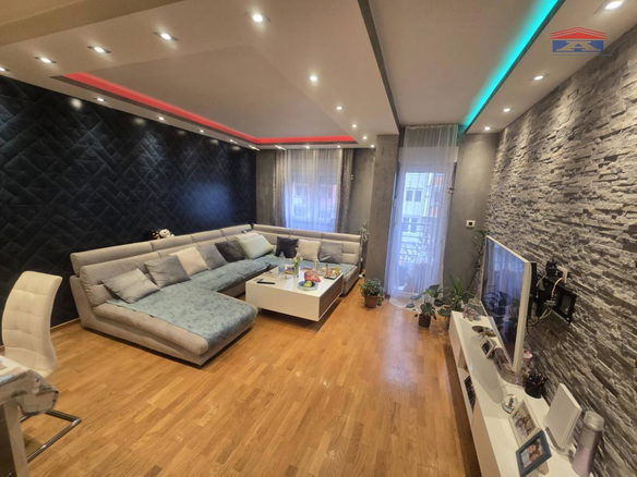 Dvosoban stan na prodaju, Nova Detelinara, Novi Sad, 57m², 163.700 €