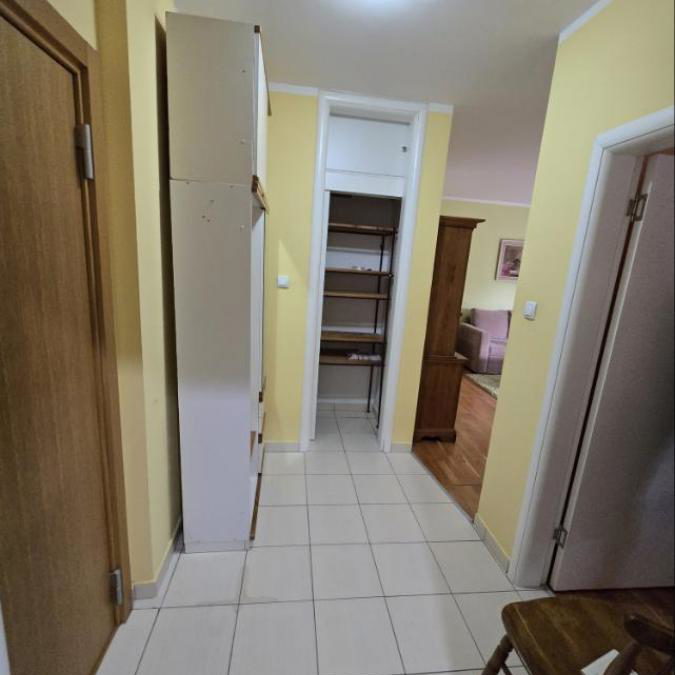 Jednoiposoban stan za izdavanje, Grbavica, Novi Sad, 42m², 400 €/mes