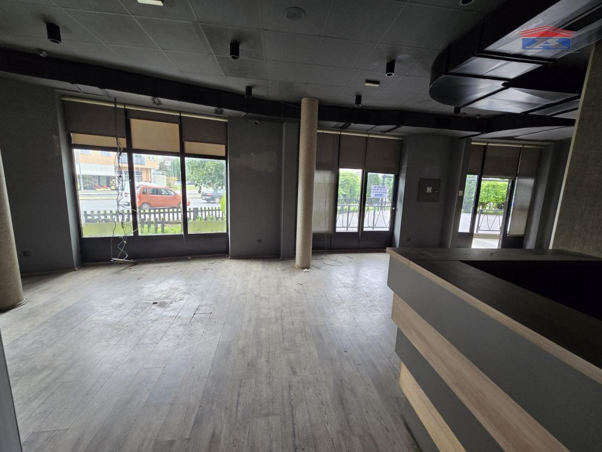 Lokal za izdavanje, Železnička Stanica, Novi Sad, 246m², 3.000 €/mes