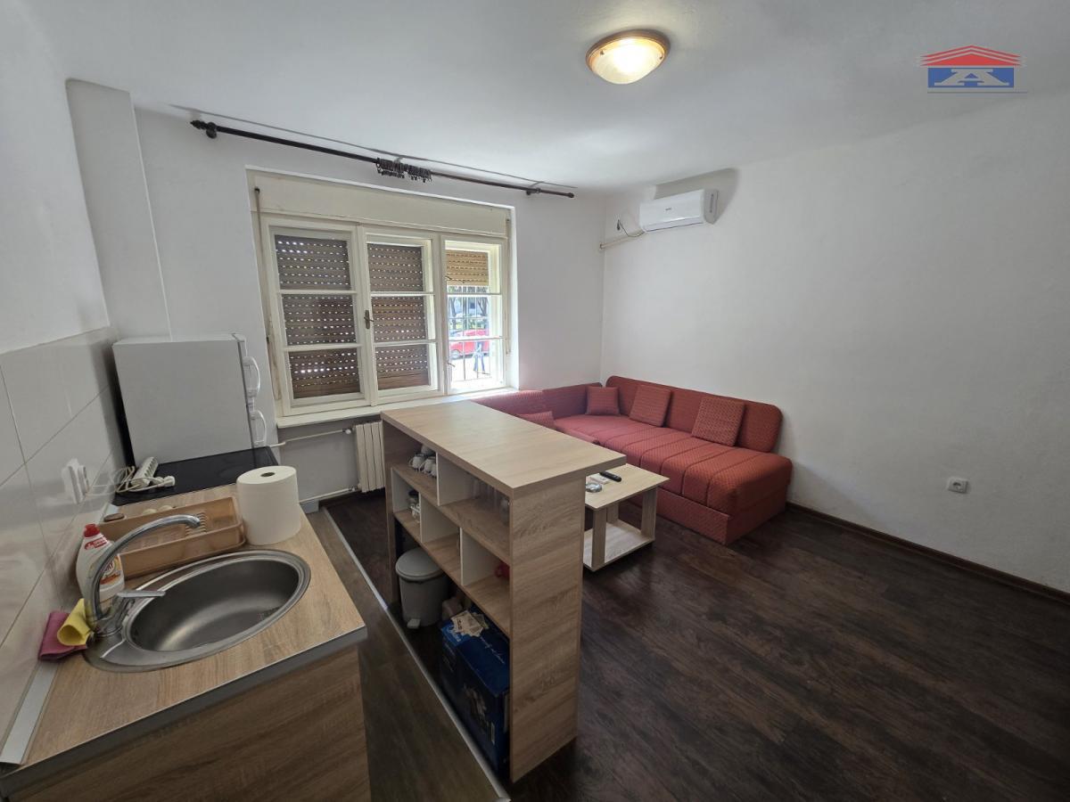 Garsonjera na prodaju, Spens, Novi Sad, 23m², 78.200 €