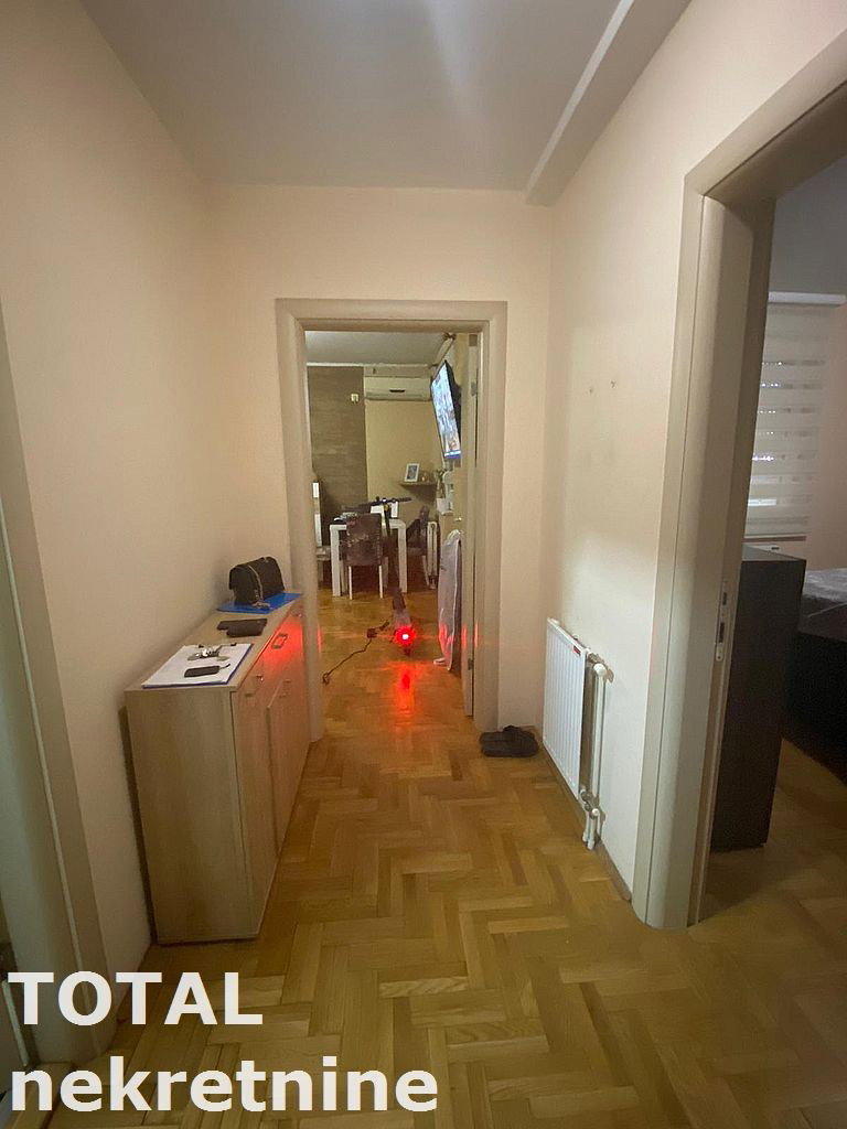 Stan Prodaja Novi Sad  41 m2