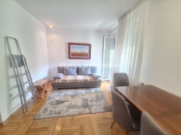 Stan Izdavanje Novi Sad  65 m2