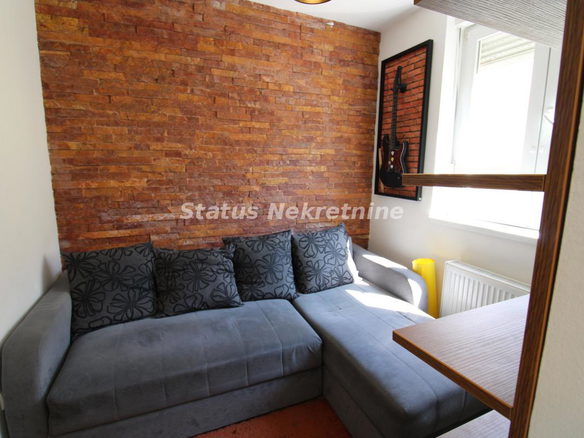 Stan Prodaja Novi Sad  33 m2