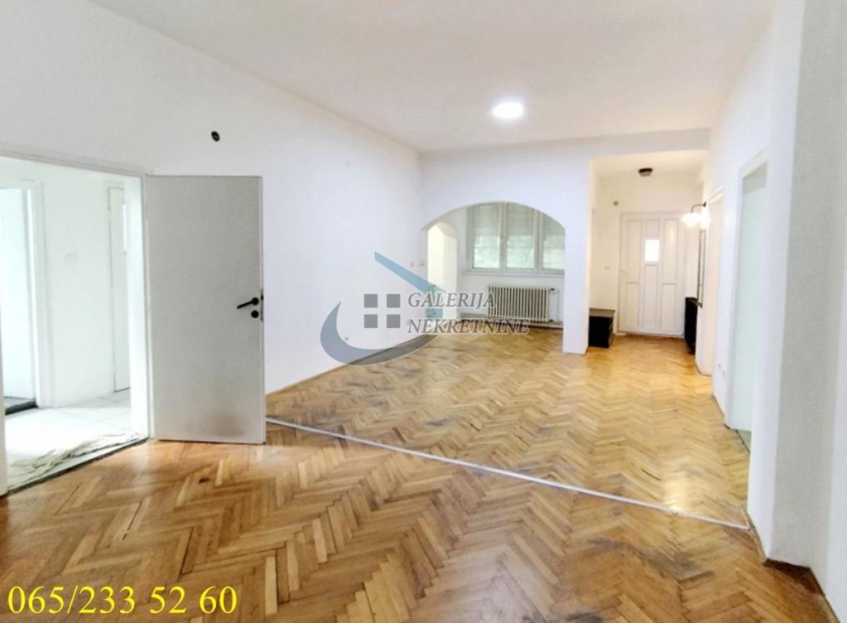 Stan Prodaja Beograd Banovo Brdo 106 m2