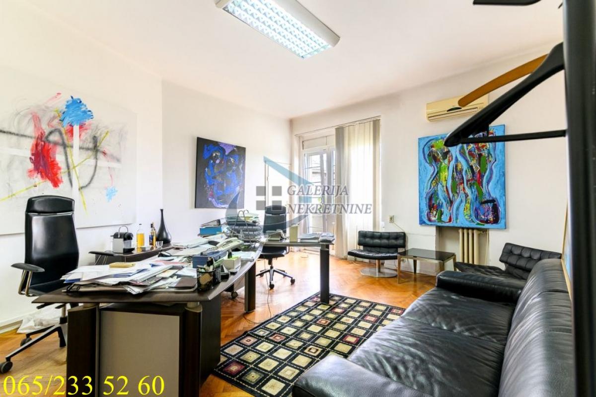 Stan Prodaja Beograd Andrićev Venac 120 m2