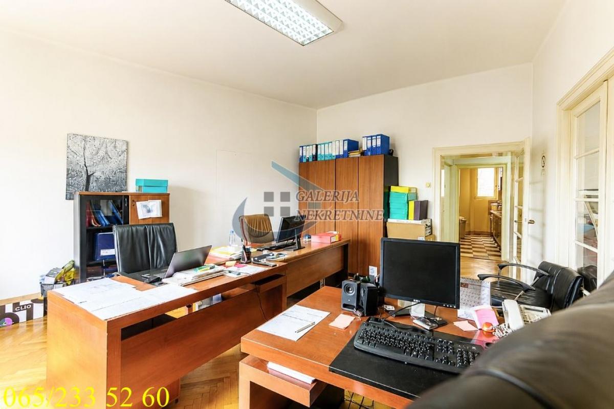 Stan Prodaja Beograd Andrićev Venac 120 m2