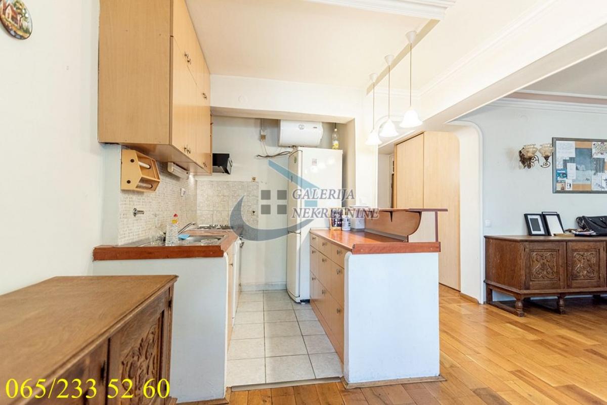 Stan Prodaja Beograd Krunski Venac 64 m2