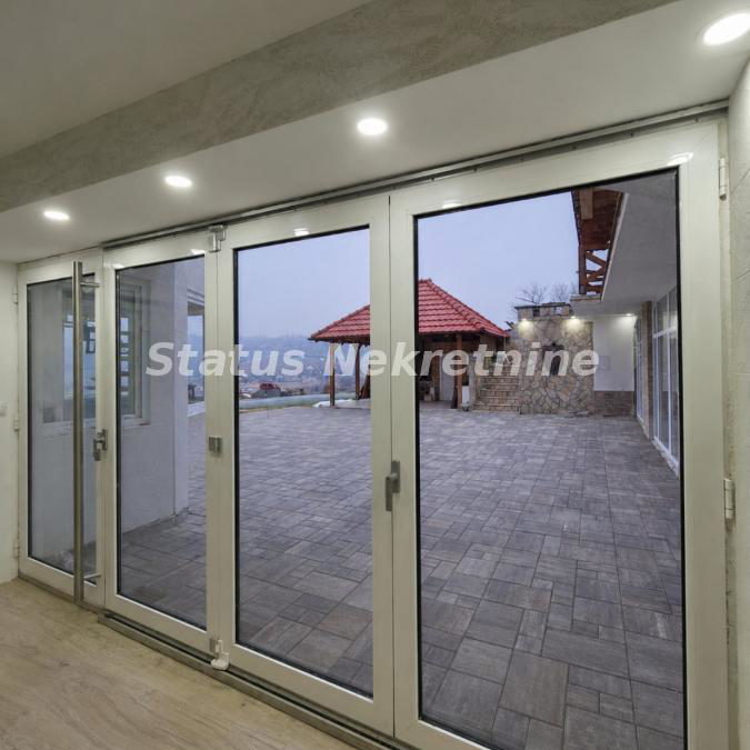 Kuća Izdavanje Novi Sad  200 m2