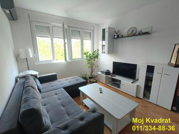 Stan Prodaja Beograd Karaburma 55 m2