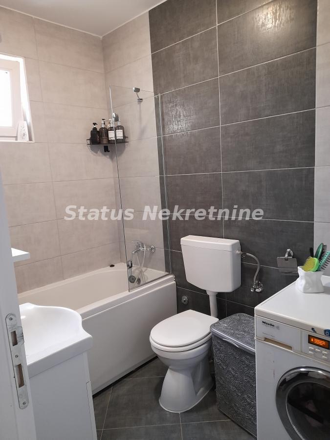 Stan Prodaja Novi Sad  57 m2