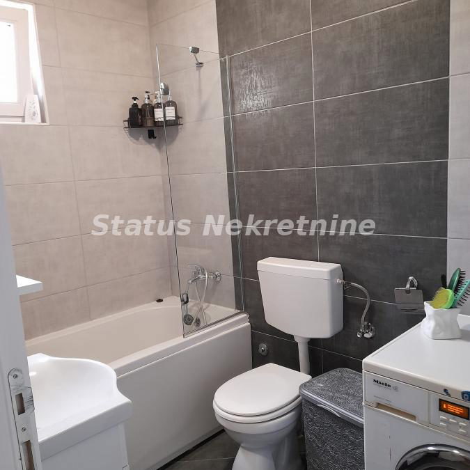 Stan Prodaja Novi Sad  57 m2