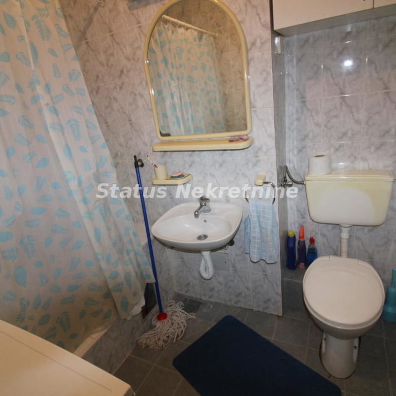 Stan Prodaja Novi Sad  63 m2
