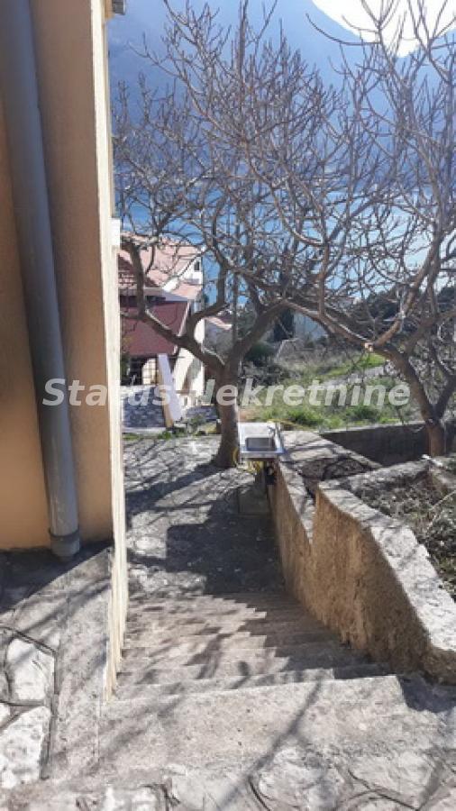 Kuća Prodaja Herceg Novi  75 m2