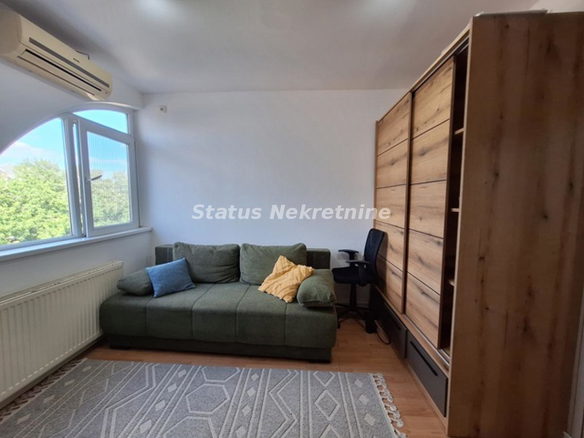 Stan Izdavanje Novi Sad  23 m2