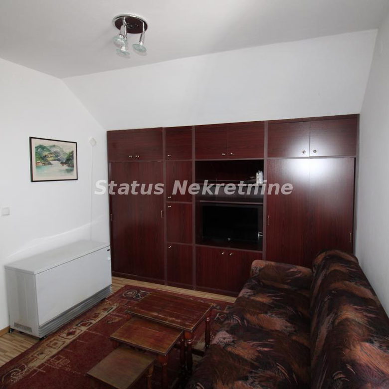 Stan Prodaja Novi Sad  30 m2