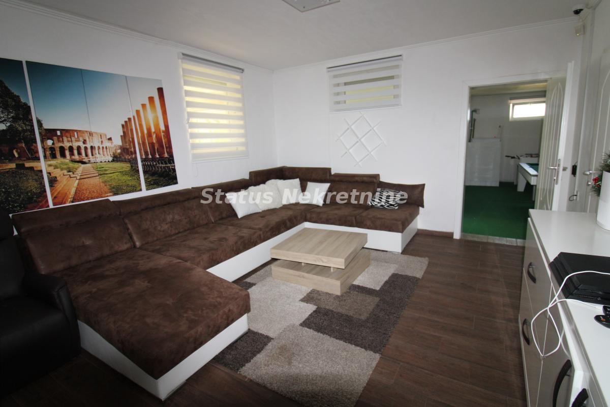 Kuća Prodaja Novi Sad  354 m2