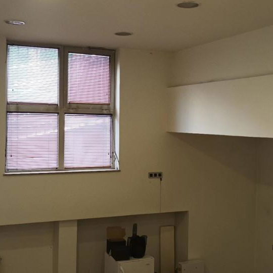 Lokal Izdavanje Beograd FON 103 m2