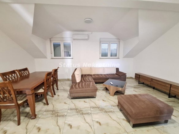 Stan Izdavanje Novi Sad  70 m2