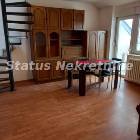 Stan Izdavanje Novi Sad  75 m2
