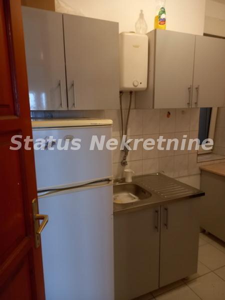 Stan Izdavanje Novi Sad  75 m2