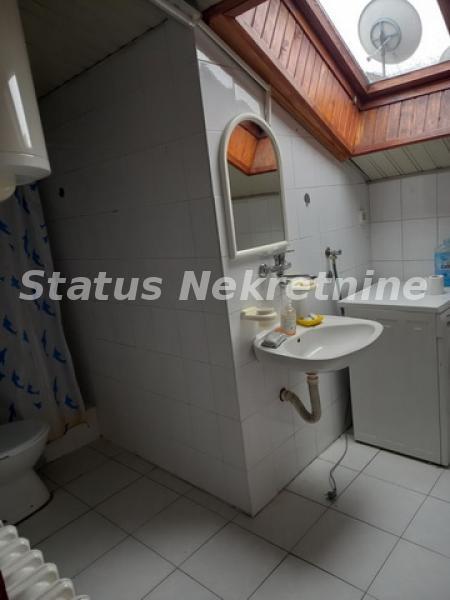 Stan Izdavanje Novi Sad  75 m2